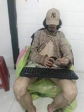 sk8-boy online show from March 18, 2026, 1:58 pm