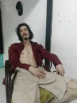 sk8-boy online show from May 15, 2026, 7:54 pm