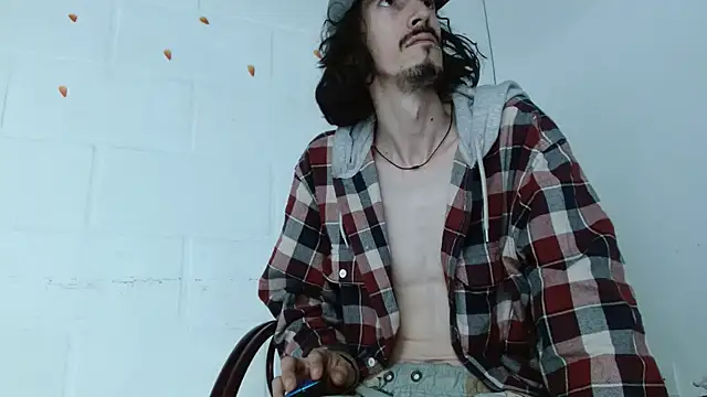 sk8-boy online show from June 21, 2026, 3:14 pm