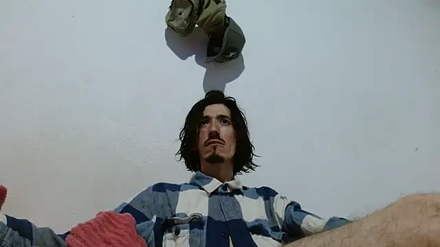 sk8-boy online show from June 27, 2026, 6:57 pm