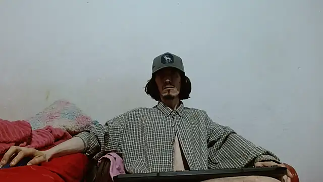 sk8-boy online show from July 11, 2026, 12:57 am