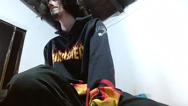 sk8-boy online show from July 17, 2026, 7:08 pm