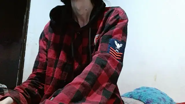 sk8-boy online show from July 19, 2026, 3:38 pm