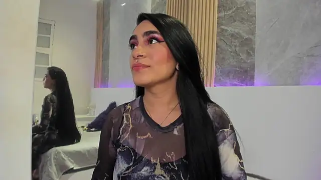 PamelaRed  online show from January 13, 2026, 8:03 pm