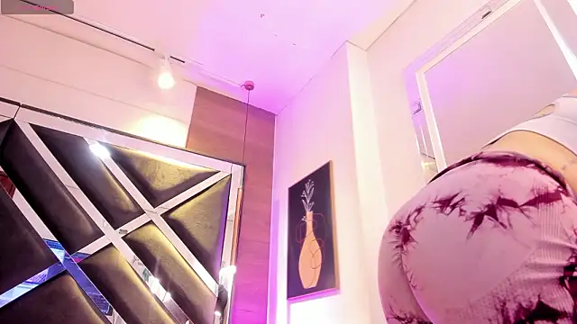 PamelaRed  online show from March 17, 2026, 4:54 pm