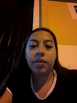 Emily joee  online show from December 18, 2025, 11:55 pm