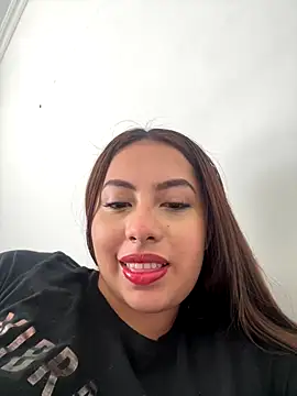 Emily joee  online show from December 21, 2025, 4:03 pm