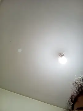 jawahir sexy squirt online show from December 19, 2025, 3:19 pm