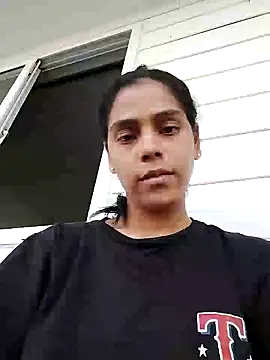 Emily hot26 online show from December 20, 2025, 9:33 pm