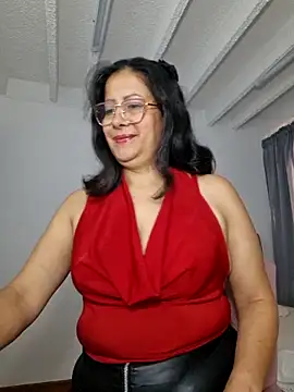christy ant online show from May 18, 2026, 6:14 pm