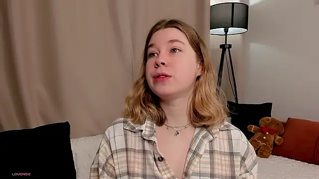 MilaBooobs online show from January 18, 2026, 2:10 pm