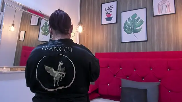 Snapshot of meggancurvy chatting on March 26, 2026, 7:52 pm meggancurvy online show from March 26, 2026, 7:52 pm