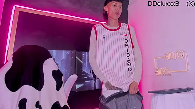 Daniel Deluc77 online show from February 3, 2026, 6:46 pm