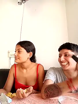 Mei and Gaby online show from March 13, 2026, 7:09 pm