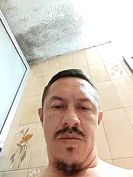 L hotcream online show from March 17, 2026, 8:12 pm