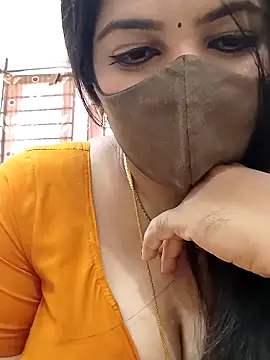 Snapshot of tamilrojaodi chatting on May 3, 2026, 10:43 am tamilrojaodi online show from May 3, 2026, 10:43 am