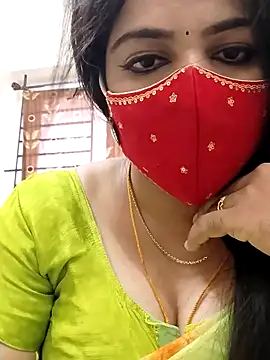 Snapshot of tamilrojaodi chatting on May 17, 2026, 10:11 am tamilrojaodi online show from May 17, 2026, 10:11 am