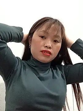 kiss-you12 online show from February 4, 2026, 1:28 pm