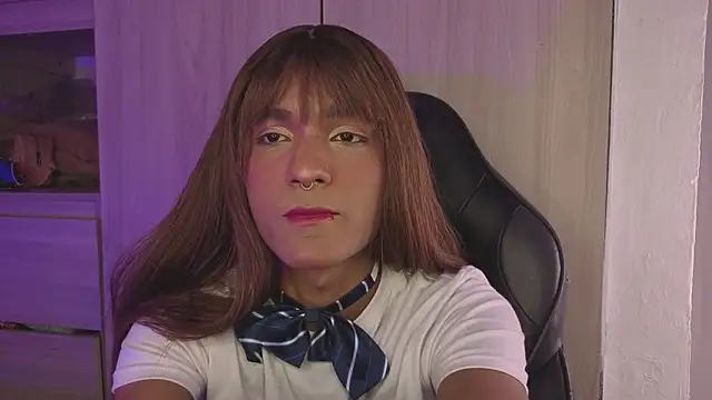 tiffanyy 777 online show from May 8, 2026, 1:55 am