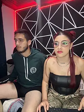 Makenzy darly online show from December 18, 2025, 4:40 am