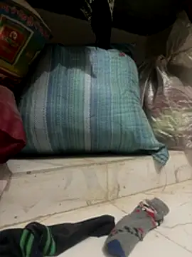 Love 582 online show from December 17, 2025, 4:02 pm