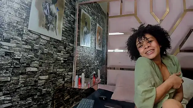 KatalellaAndLayan online show from January 13, 2026, 3:45 am