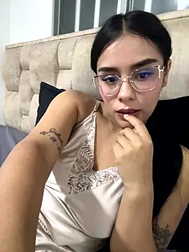 Snapshot of evangeline_8 chatting on January 17, 2026, 5:23 am evangeline 8 online show from January 17, 2026, 5:23 am
