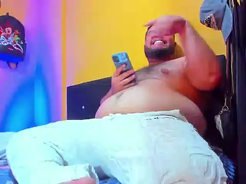 gainer chubby hot online show from January 31, 2026, 9:24 pm