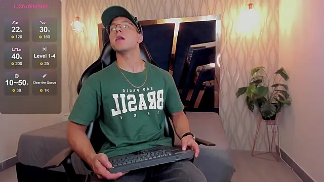 Noah Clarkk online show from February 26, 2026, 5:56 pm