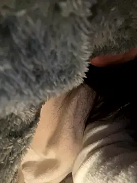 linh-li online show from January 11, 2026, 6:07 am