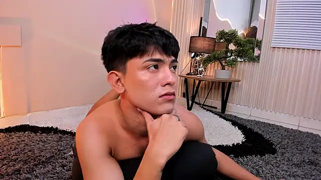 Snapshot of Thristan_Leones chatting on March 8, 2026, 6:50 am Thristan Leones online show from March 8, 2026, 6:50 am