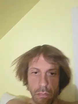 Danny543267 online show from July 6, 2026, 2:52 am