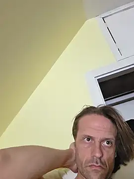 Danny543267 online show from July 14, 2026, 2:05 am