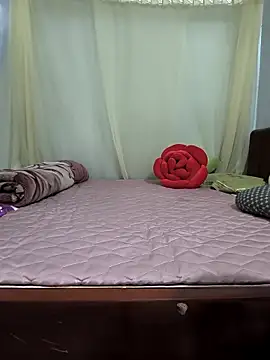 Snapshot of Sweet-Berryy chatting on May 11, 2026, 4:07 am Sweet-Berryy online show from May 11, 2026, 4:07 am