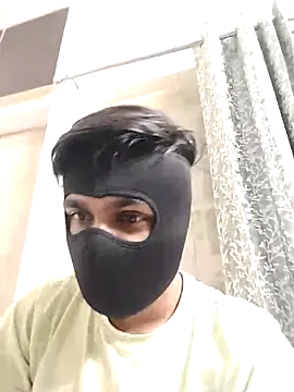 Urdreamboi20 online show from December 18, 2025, 1:50 pm