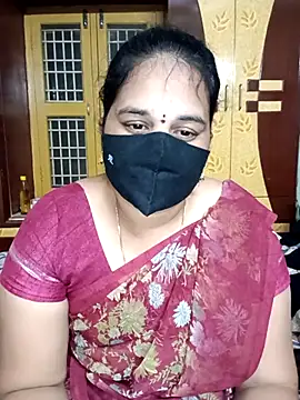 maduri   online show from December 20, 2025, 4:58 pm