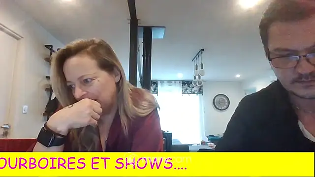 Miss-Chupagirly online show from February 2, 2026, 8:46 am