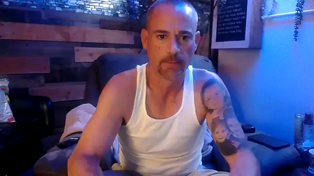 MISTERANDDEMI online show from June 20, 2026, 7:55 am
