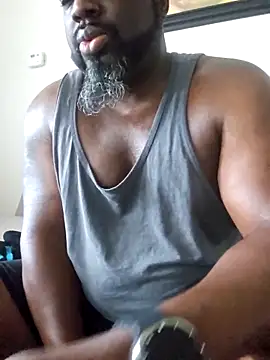 Snapshot of ceedevon13 chatting on March 17, 2026, 2:31 pm ceedevon13 online show from March 17, 2026, 2:31 pm