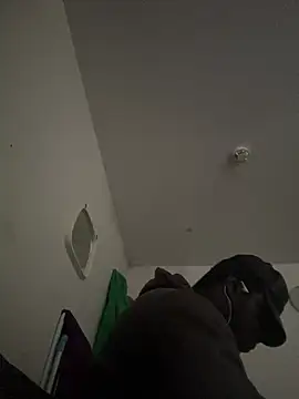 Snapshot of fantasy3940 chatting on March 23, 2026, 10:08 am fantasy3940 online show from March 23, 2026, 10:08 am