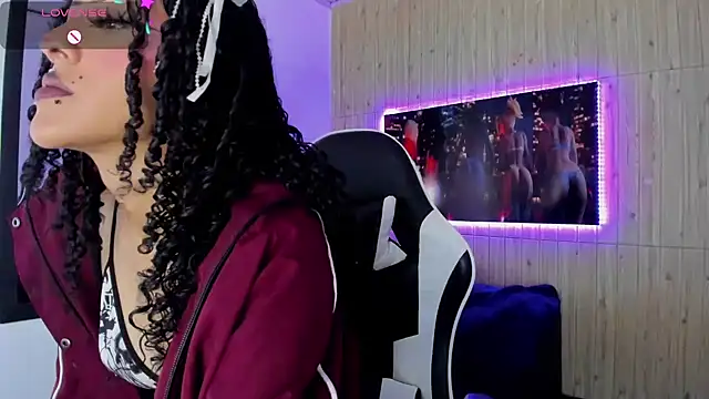 dolly boob online show from February 4, 2026, 4:51 am