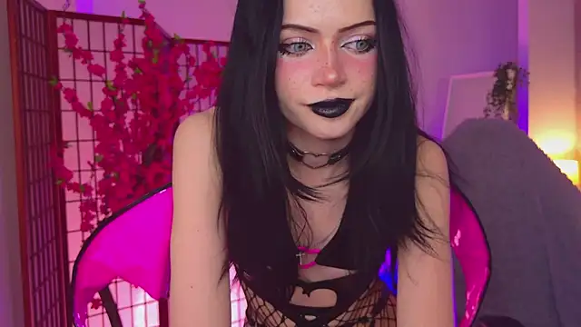 Dark Diva online show from February 17, 2026, 9:21 pm