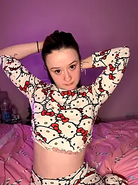 LilyLuck  online show from December 22, 2025, 12:29 am