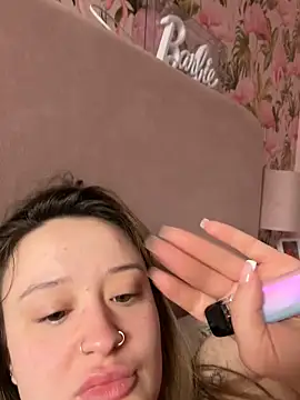 LilyLuck  online show from March 11, 2026, 12:33 pm