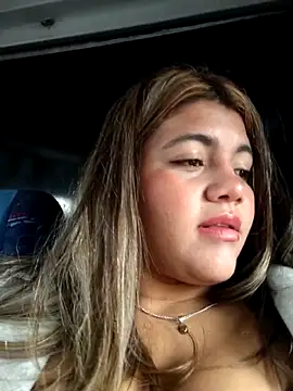 Ivy enjoy online show from April 29, 2026, 4:33 pm