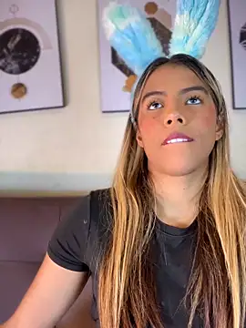 MiaSizzle online show from March 7, 2026, 8:17 pm