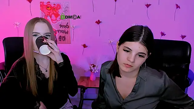 Snapshot of lizzie_boom_ chatting on March 19, 2026, 8:24 pm lizzie boom online show from March 19, 2026, 8:24 pm