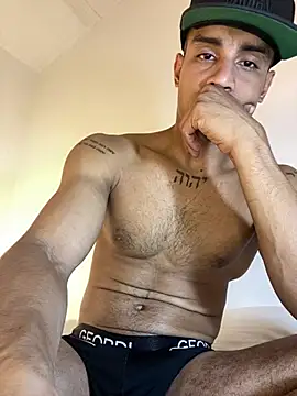 Maicol xxxx online show from January 11, 2026, 6:07 am