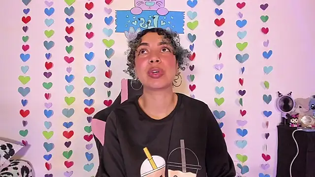 Conejita lis online show from February 25, 2026, 11:03 pm