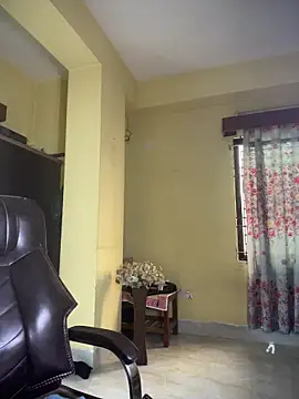 tooexpensive online show from April 27, 2026, 4:32 am